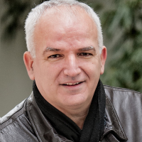 Prof. Dr. Arben MERKOÇI